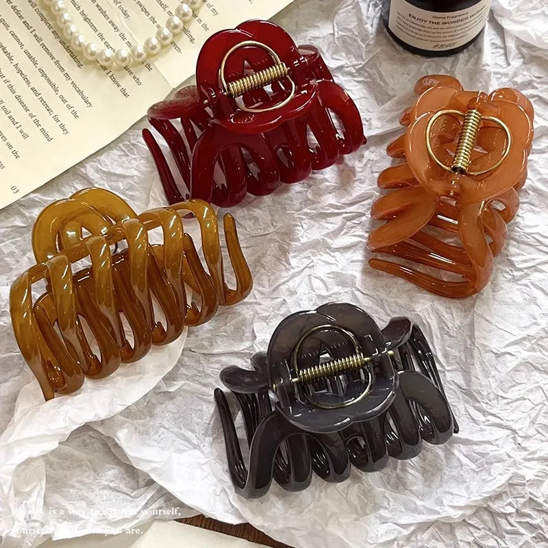 Elegant Multi-Layer Hair Claw – Distinctive Design for Refined Women