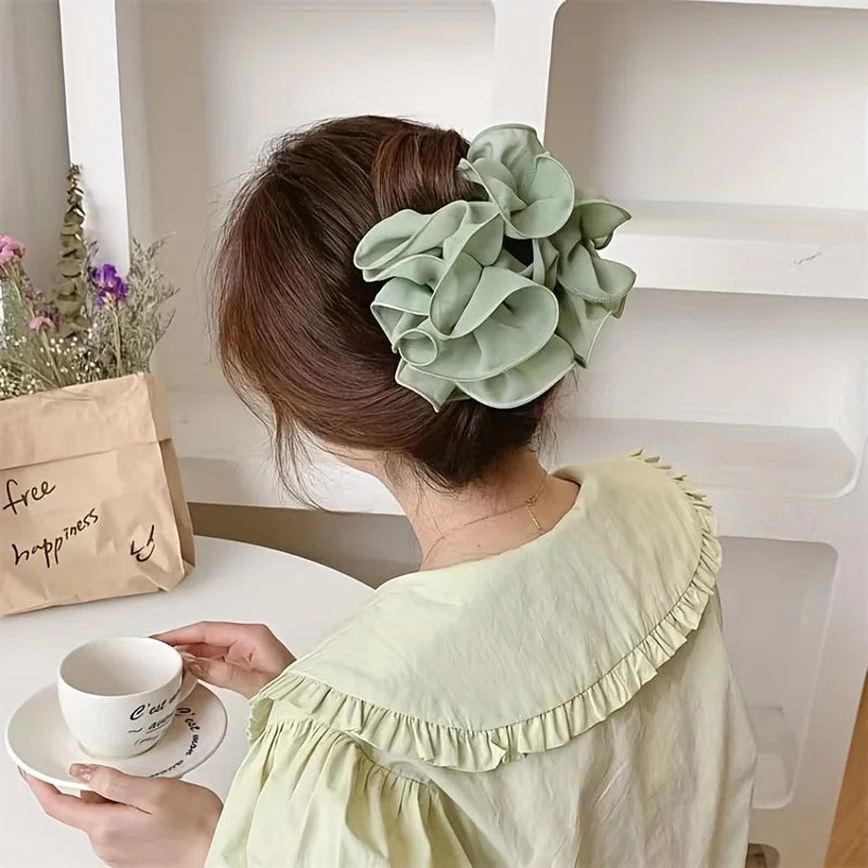 Elegant Layered Mesh Floral Hair Clip – Timeless Sophistication